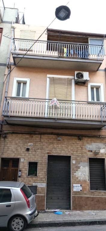 casa indipendente in vendita a Lentini