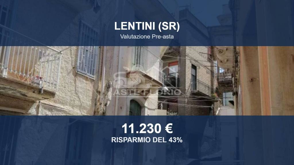 casa indipendente in vendita a Lentini