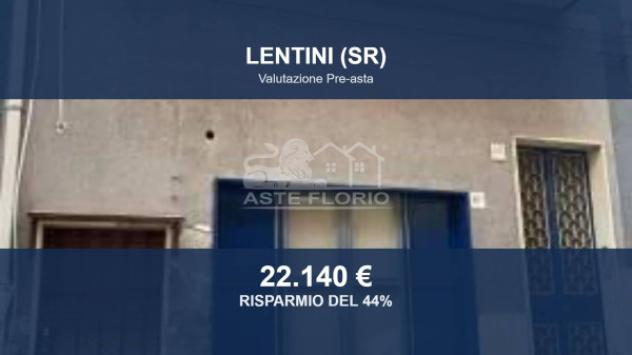 casa indipendente in vendita a Lentini