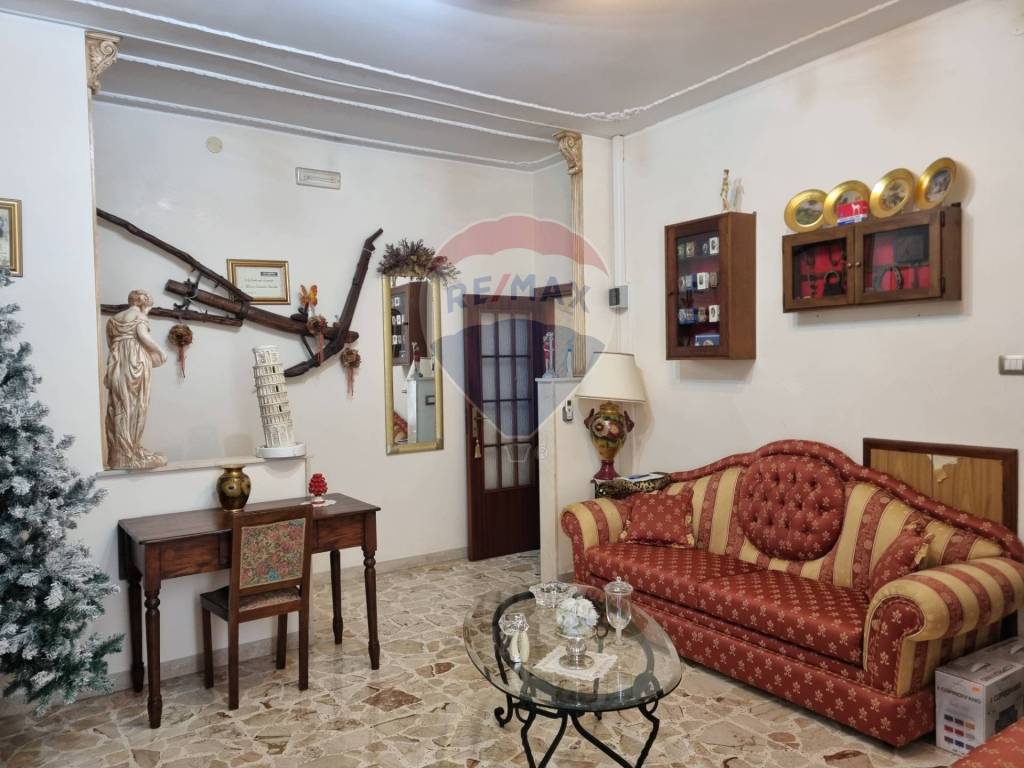 casa indipendente in vendita a Melilli