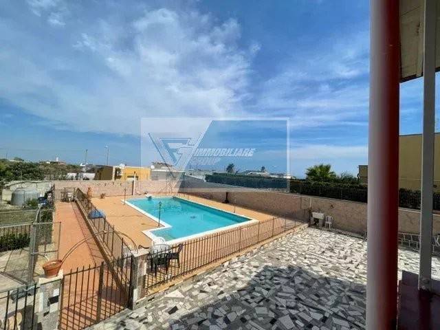 casa indipendente in vendita a Melilli in zona Città Giardino