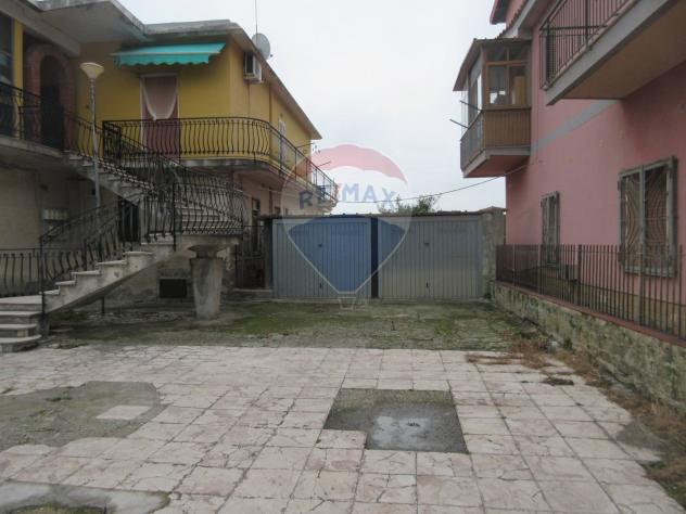 locale di sgombero in vendita a Melilli in zona Villasmundo