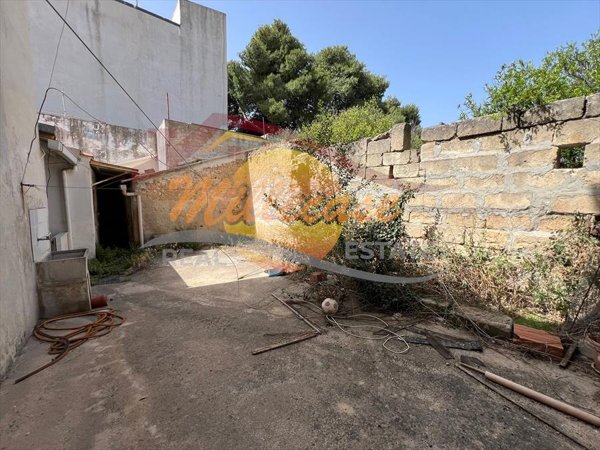 casa indipendente in vendita a Melilli