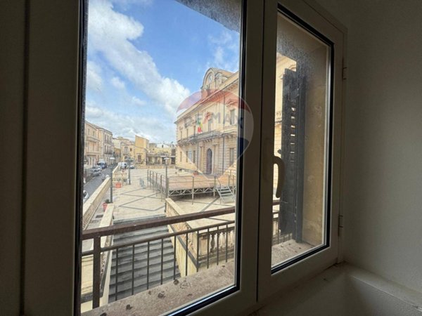 casa indipendente in vendita a Melilli