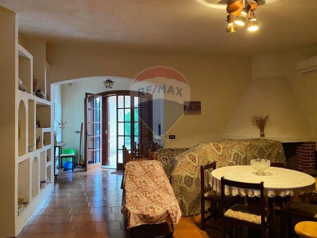 casa indipendente in vendita a Melilli in zona Villasmundo