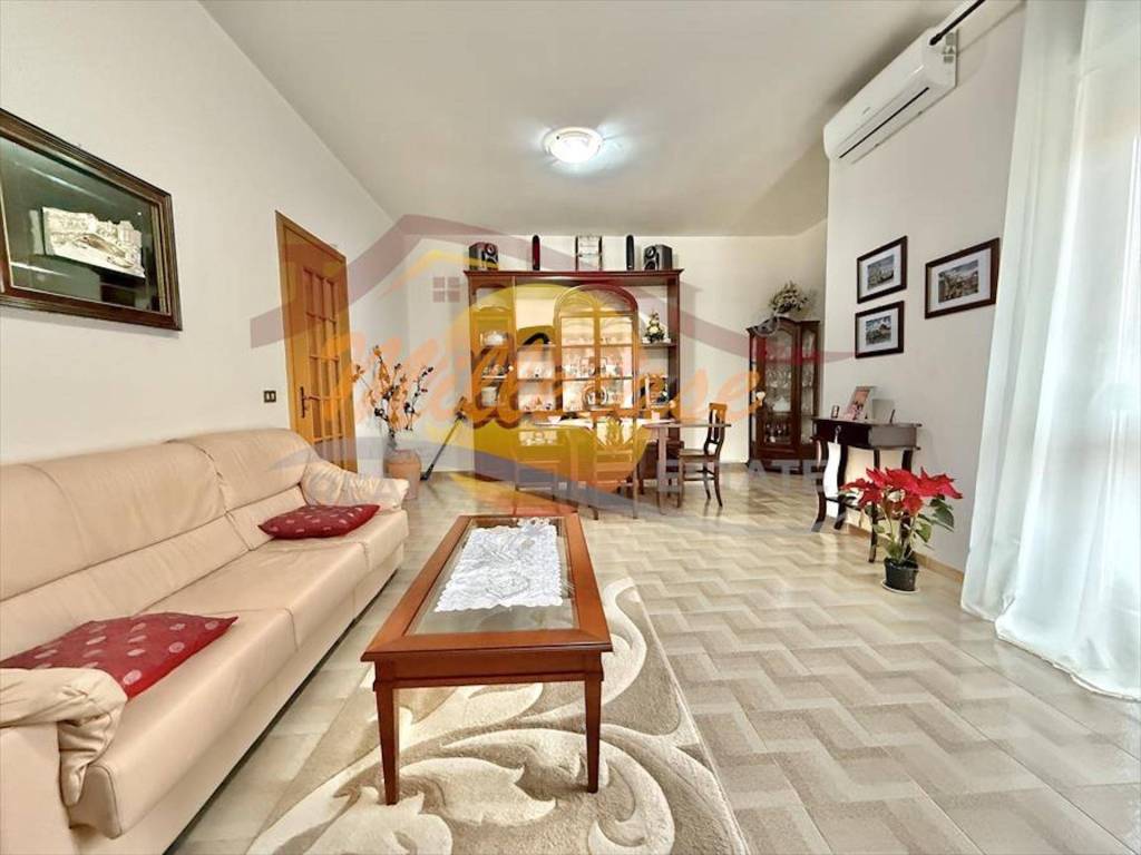 appartamento in vendita a Melilli in zona Città Giardino