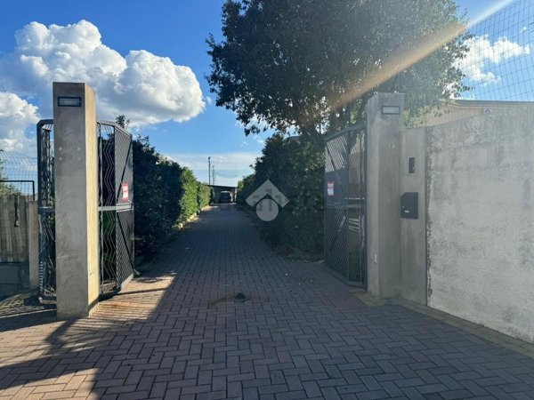 casa indipendente in vendita a Melilli in zona Città Giardino