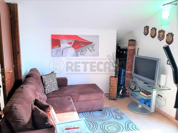 casa indipendente in vendita a Melilli