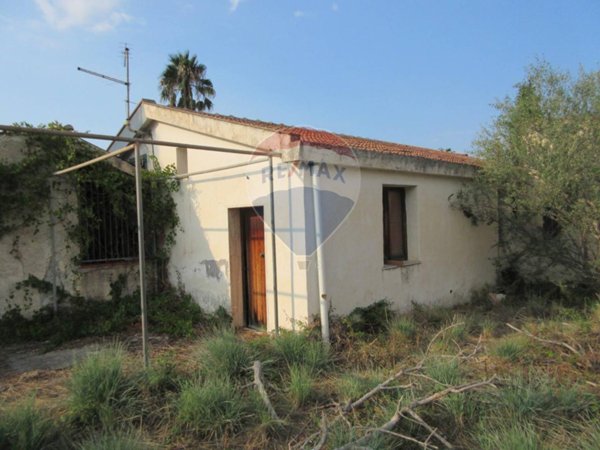 casa indipendente in vendita a Melilli in zona Villasmundo