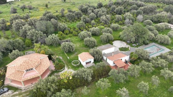 casa indipendente in vendita a Melilli