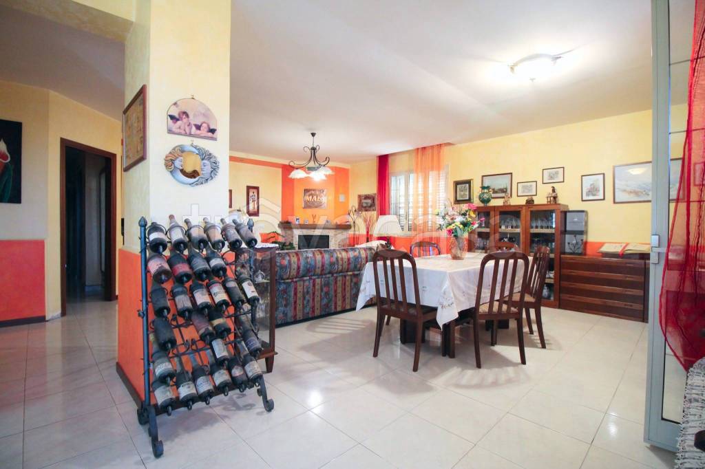 appartamento in vendita a Melilli in zona Città Giardino