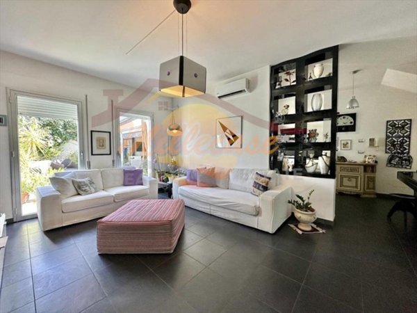 casa indipendente in vendita a Melilli in zona Città Giardino