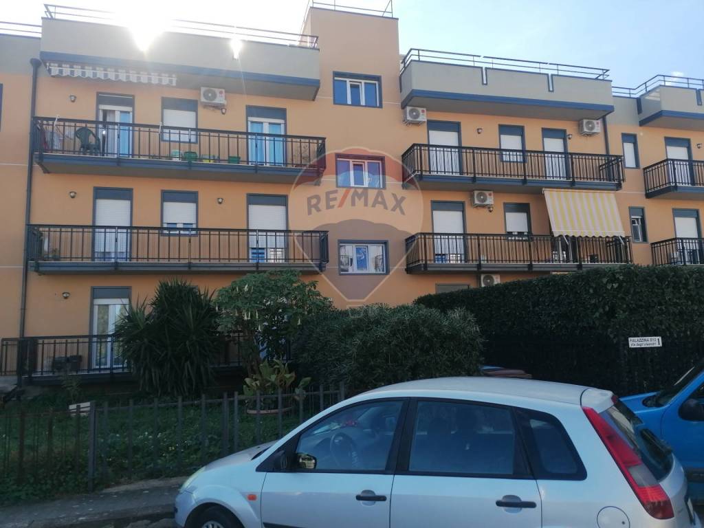 appartamento in vendita a Melilli in zona Villasmundo