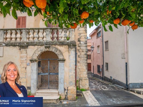 casa indipendente in vendita a Melilli