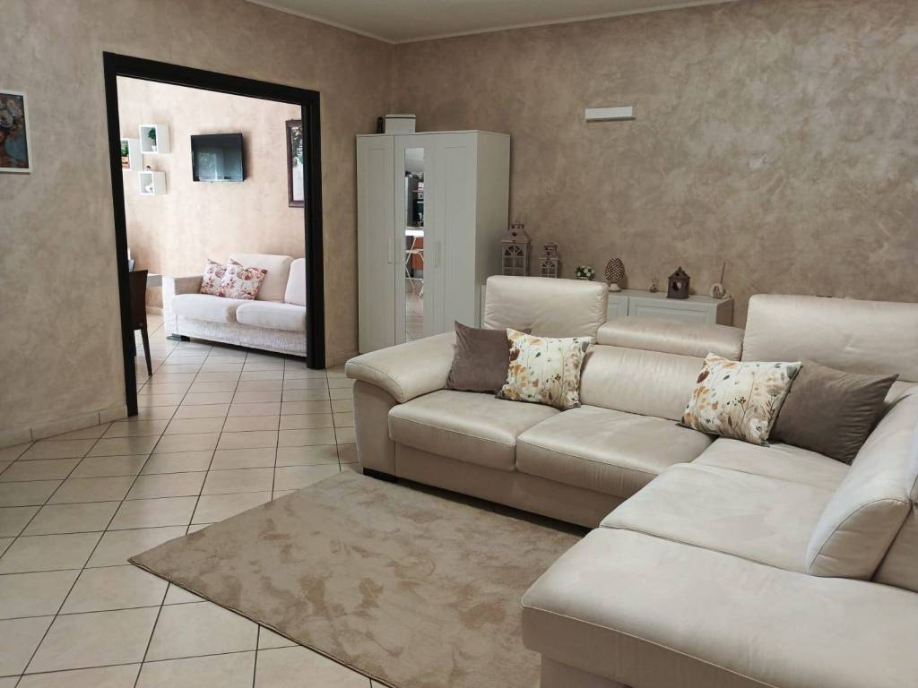 appartamento in vendita a Melilli in zona Villasmundo