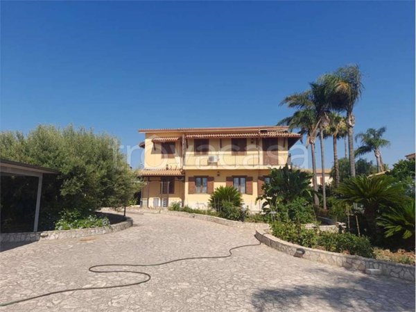 casa indipendente in vendita a Melilli in zona Città Giardino