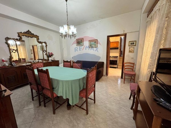 casa indipendente in vendita a Melilli