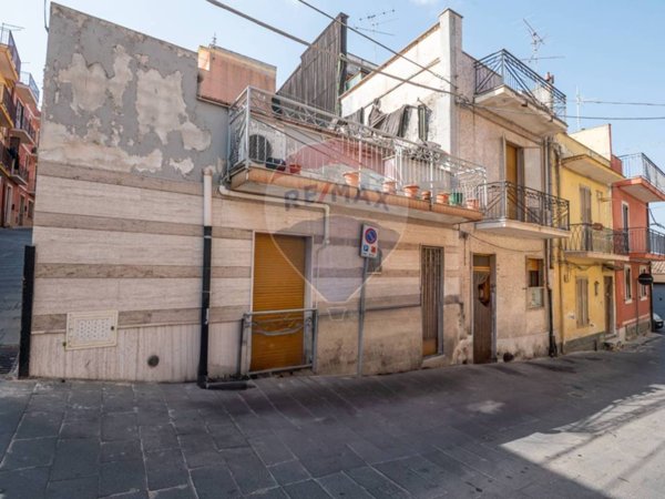 casa indipendente in vendita a Melilli