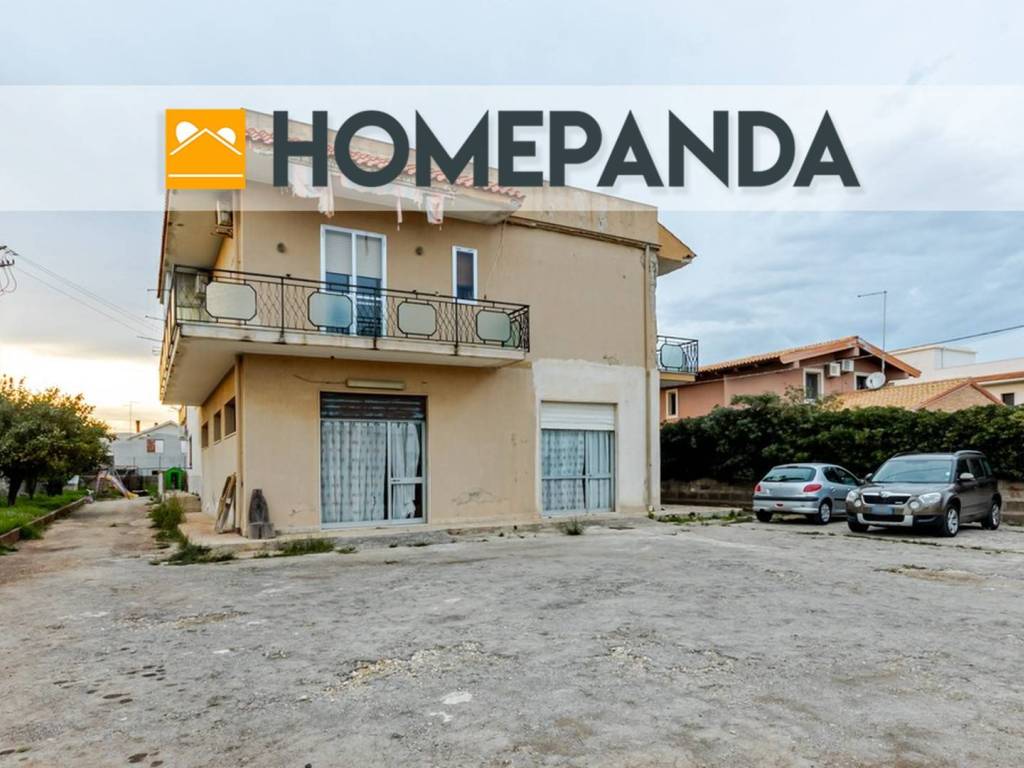 appartamento in vendita a Melilli in zona Città Giardino