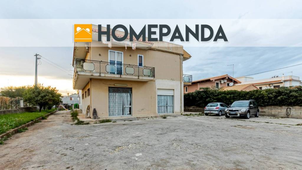 appartamento in vendita a Melilli in zona Città Giardino