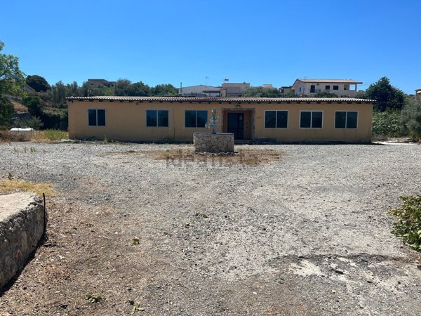 capannone in vendita a Melilli