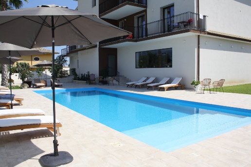 casa indipendente in vendita a Melilli in zona Città Giardino