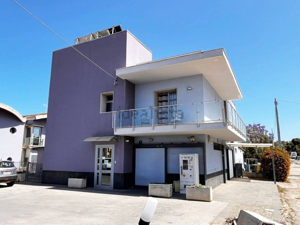 negozio in vendita a Melilli