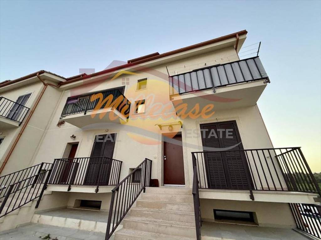 appartamento in vendita a Melilli in zona Città Giardino