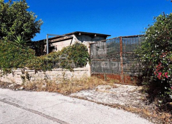 terreno edificabile in vendita a Melilli in zona Villasmundo