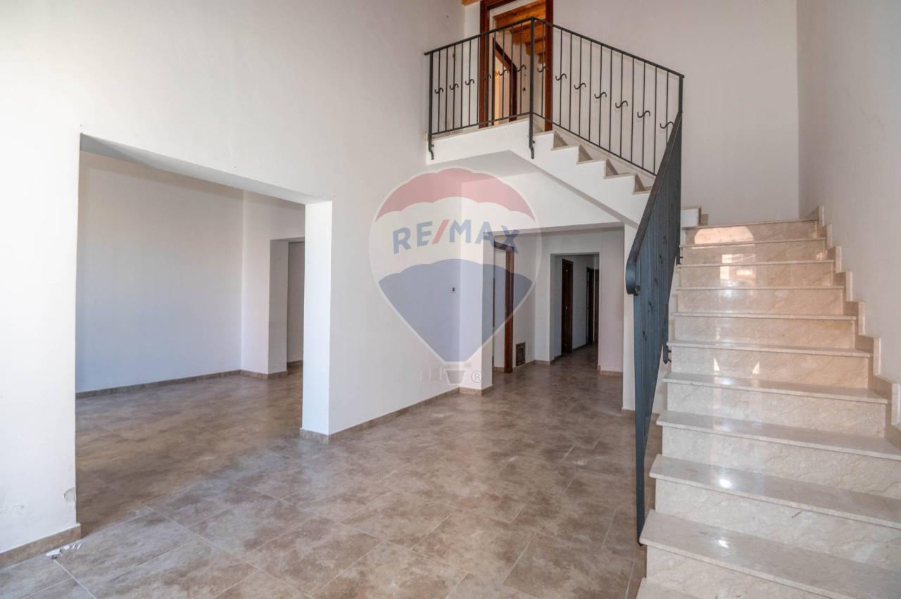 casa indipendente in vendita a Melilli