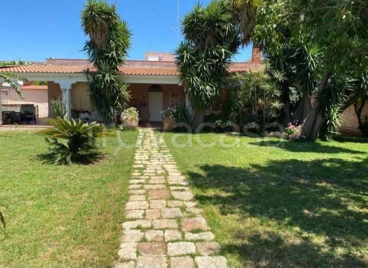 casa indipendente in vendita a Melilli in zona Città Giardino