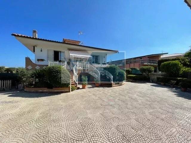casa indipendente in vendita a Melilli in zona Città Giardino