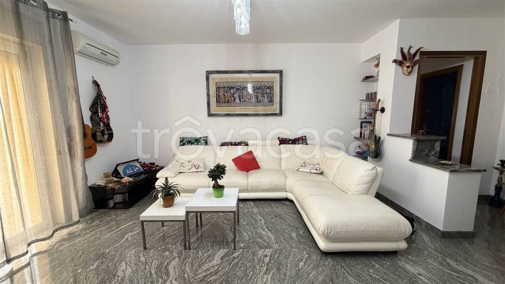 appartamento in vendita a Melilli in zona Villasmundo