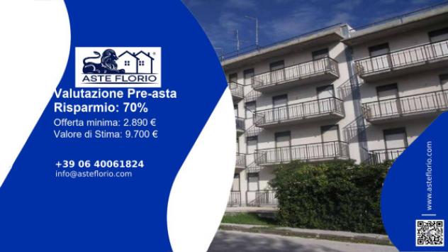 locale commerciale in vendita a Melilli in zona Villasmundo