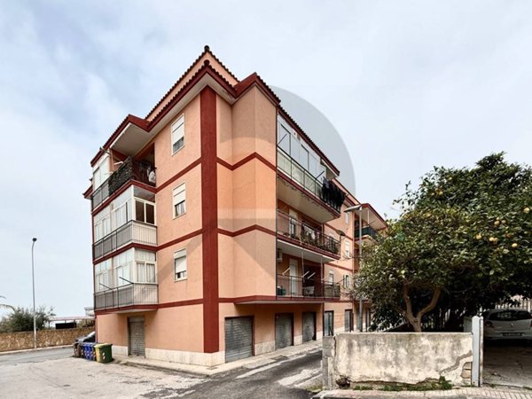 appartamento in vendita a Melilli in zona Villasmundo