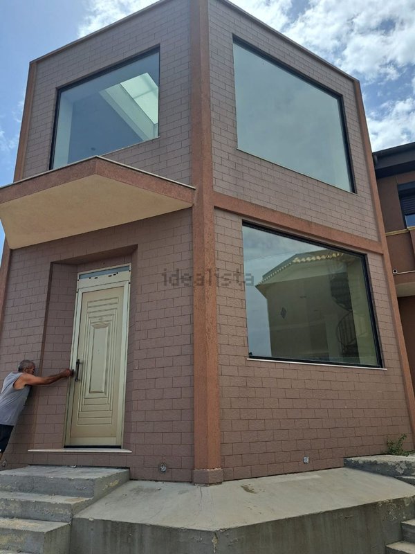 casa indipendente in vendita a Melilli