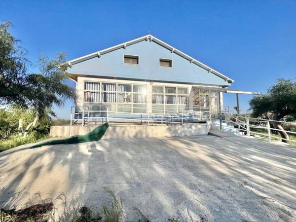 casa indipendente in vendita a Melilli in zona Città Giardino