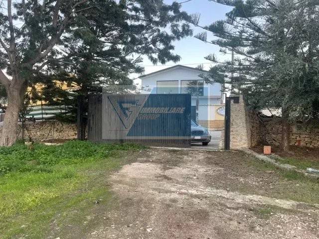 terreno edificabile in vendita a Melilli in zona Città Giardino