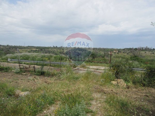 terreno agricolo in vendita a Melilli in zona Villasmundo