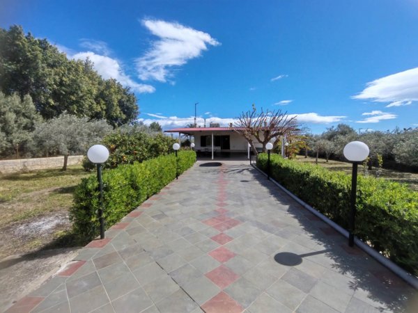villa in vendita a Melilli in zona Villasmundo