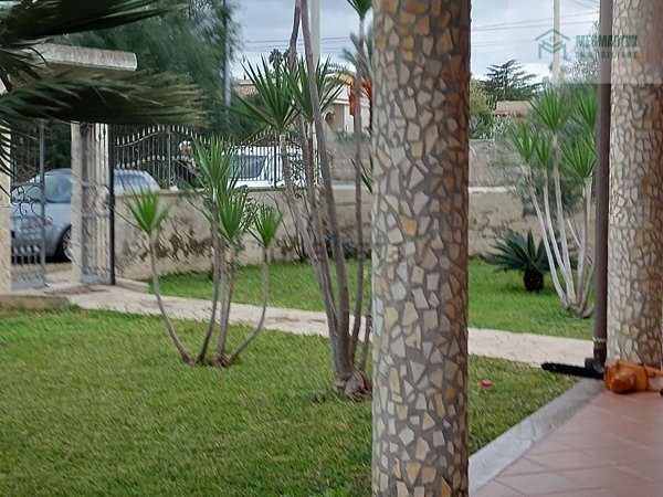 casa indipendente in vendita a Melilli in zona Città Giardino