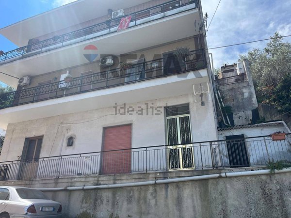 casa indipendente in vendita a Melilli
