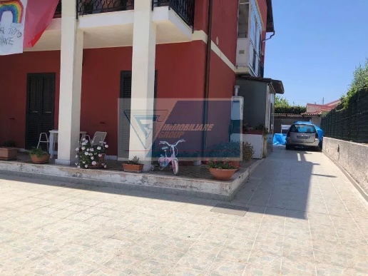 casa indipendente in vendita a Melilli