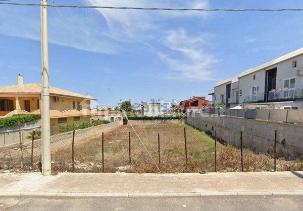 terreno edificabile in vendita a Melilli in zona Città Giardino