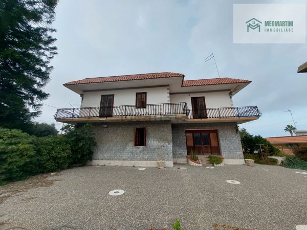 casa indipendente in vendita a Melilli in zona Città Giardino