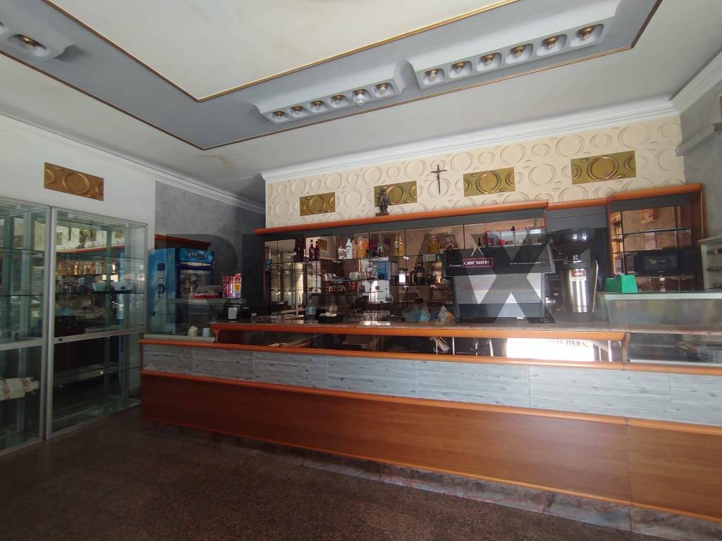 negozio in vendita a Melilli in zona Villasmundo