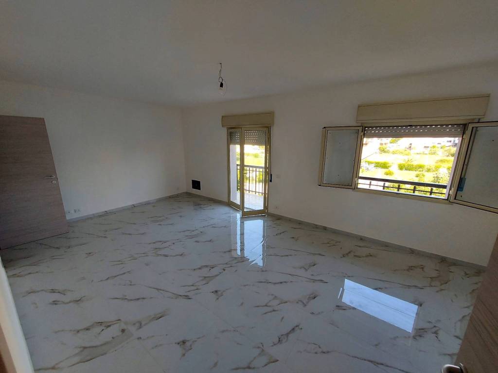 appartamento in vendita a Melilli in zona Villasmundo