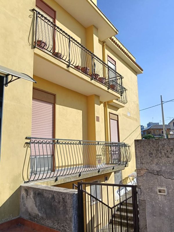 appartamento in vendita a Melilli in zona Città Giardino