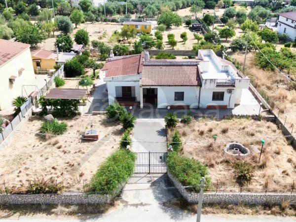 casa indipendente in vendita a Melilli in zona Villasmundo
