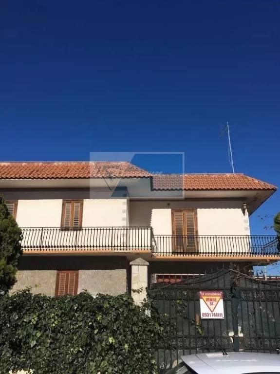 casa indipendente in vendita a Melilli in zona Città Giardino